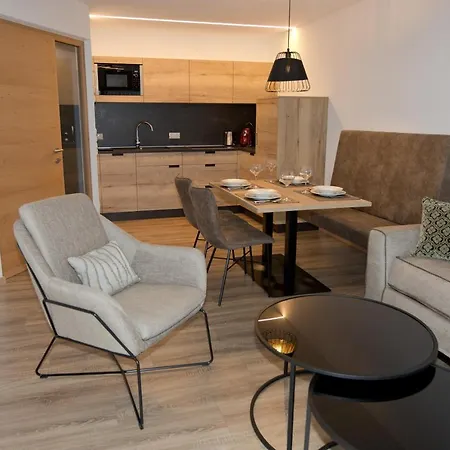 Goldener Adler Hotel 3*